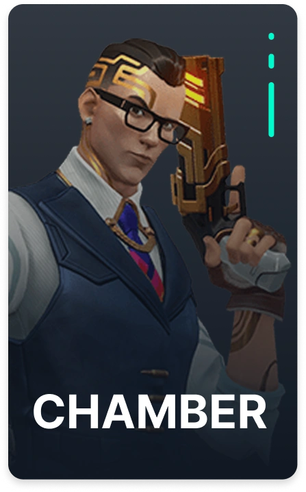 Portret van Valorant-agent Chamber, waarop de stijlvolle Sentinel te zien is met een gouden pistool in een strak pak.